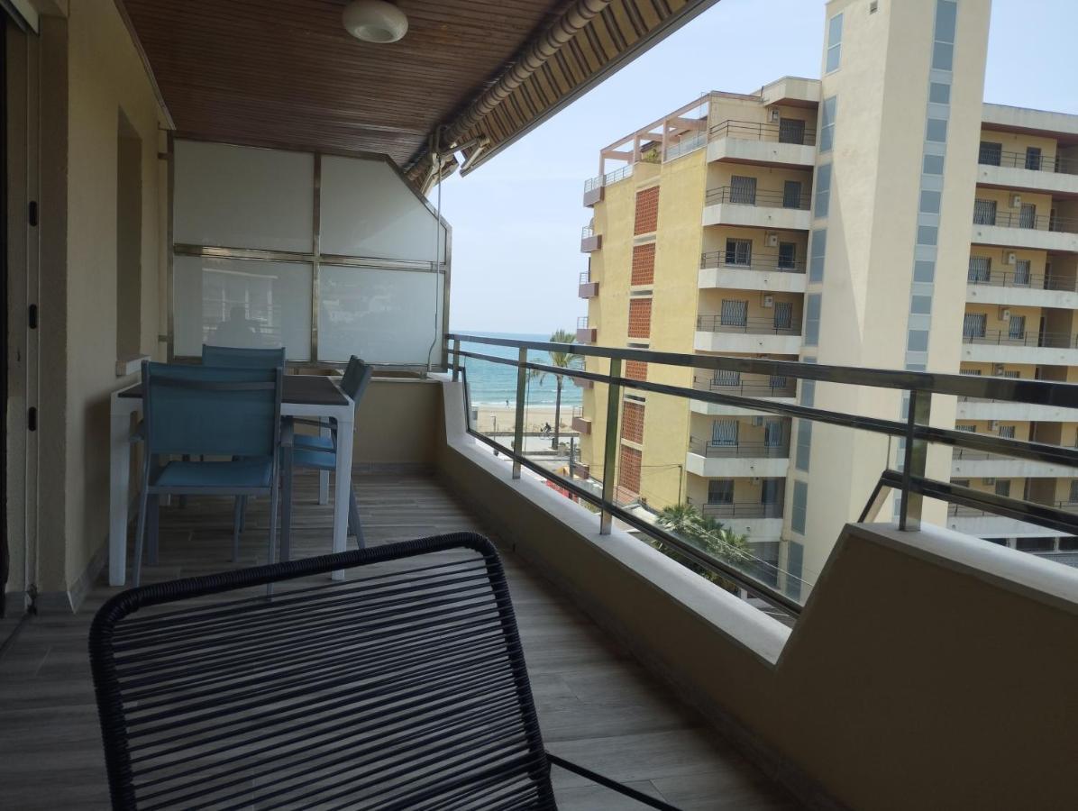 Atico Frente Al Mar Con Parking Para 5 Personas 카라펠 외부 사진